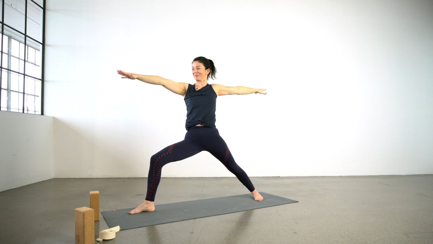 Beginner Vinyasa: Discover Your Movement (eng)